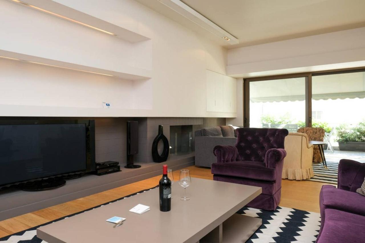 شقة أثينا  في Urban Luxury Homm Apt. In Deinokratous Str. المظهر الخارجي الصورة